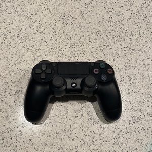 PS4 black controller perfect condition